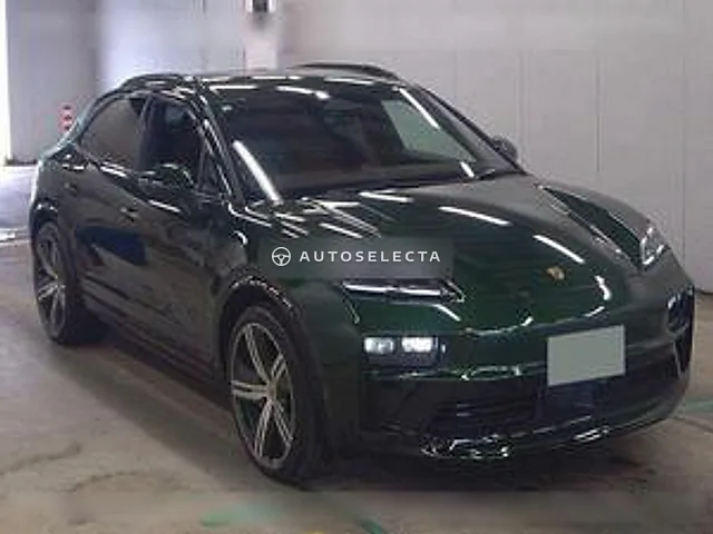 Porsche Macan 2026, auction grade 6