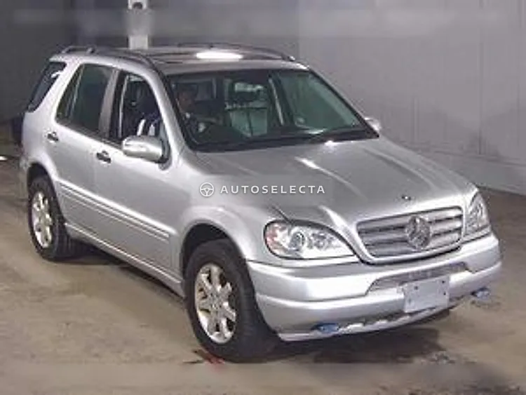 Mercedes-Benz M-Class 2002, photo 1 of 1