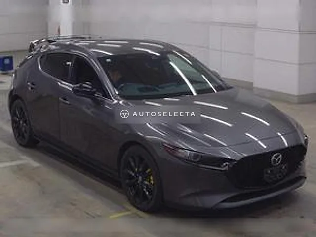 Mazda MAZDA3 Fastback 2021, auction grade 4.5