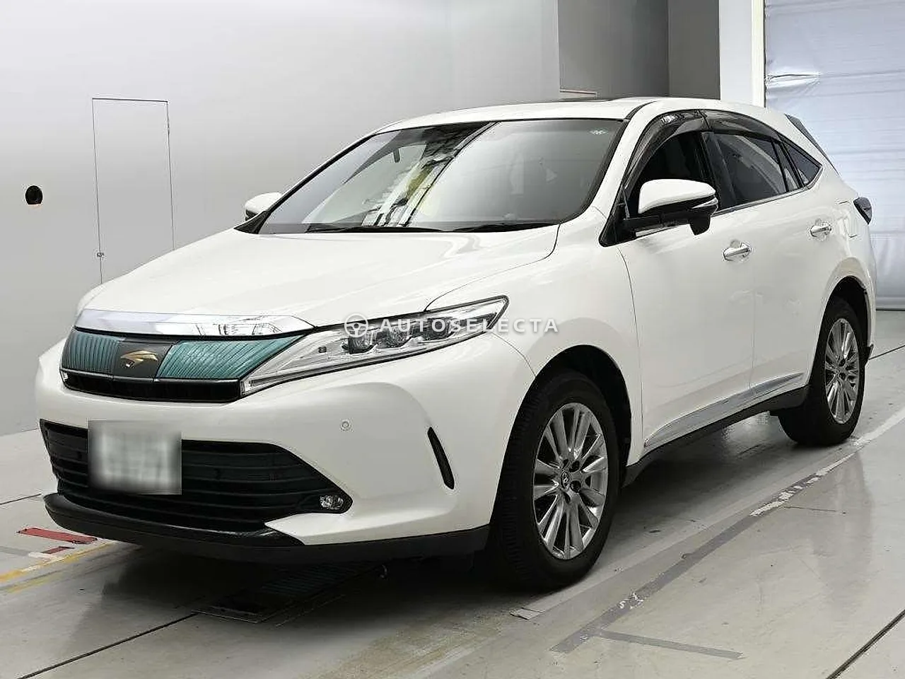 Toyota Harrier 2017, photo 1 of 1