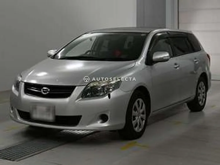 Toyota Corolla Fielder 2010, photo 1 of 1