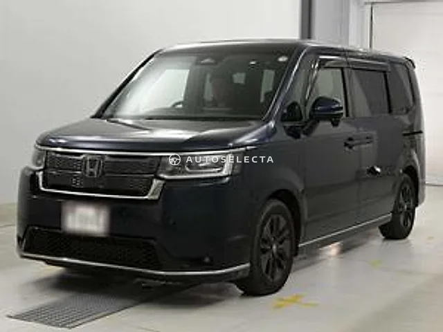 Honda Stepwgn 2023, auction grade 4.5