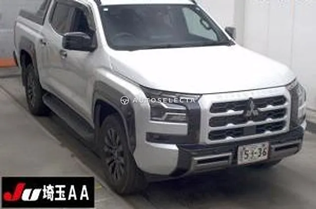 Mitsubishi Triton 2025, auction grade 5