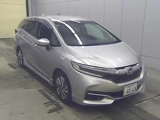 Honda Shuttle 2015, auction grade 3