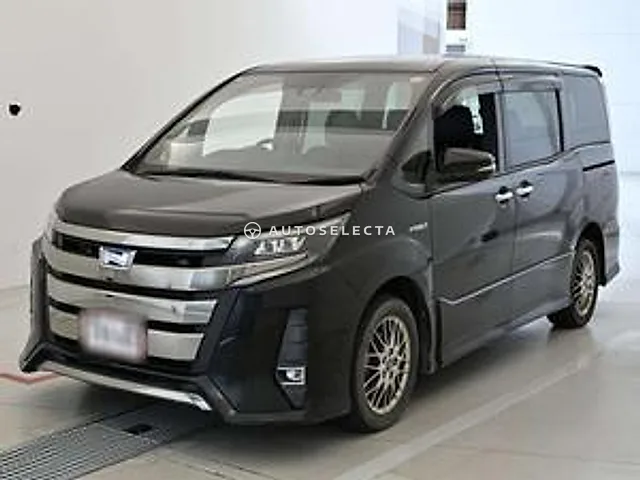 Toyota Noah 2018, auction grade 3.5