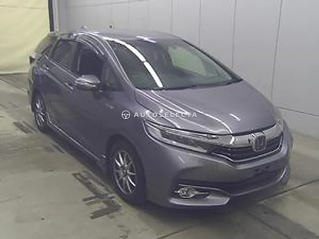 Honda Shuttle 2018, auction grade 3.5