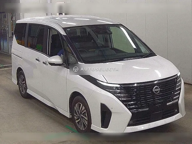 Nissan Serena 2025, auction grade 4.5