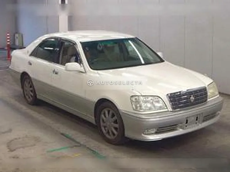 Toyota Crown 2003, photo 1 of 1