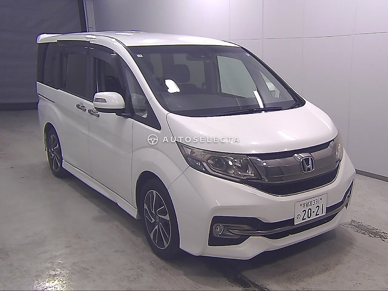 Honda Stepwgn Spada 2015, photo 1 of 1