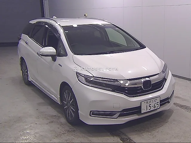 Honda Shuttle 2022, auction grade 3.5