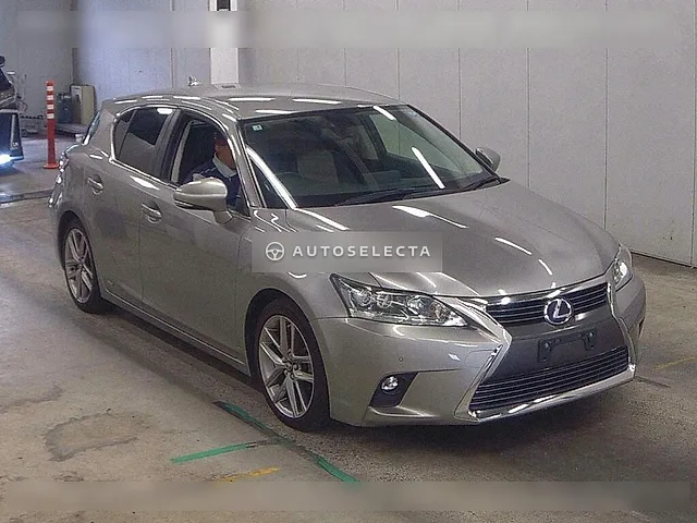 Lexus CT 2017, auction grade R