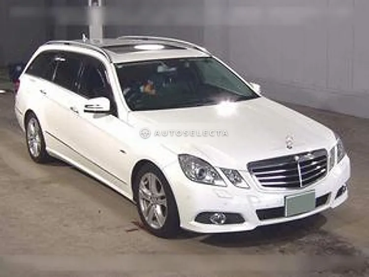 Mercedes-Benz E-Class Station Wagon 2010, photo 1 of 1