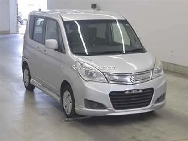 Suzuki Solio 2014, auction grade 3.5