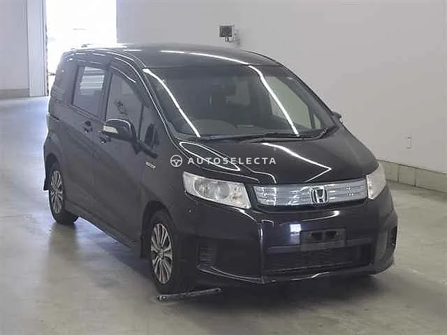 Honda Freed Spike Hybrid 2012, auction grade 3.5