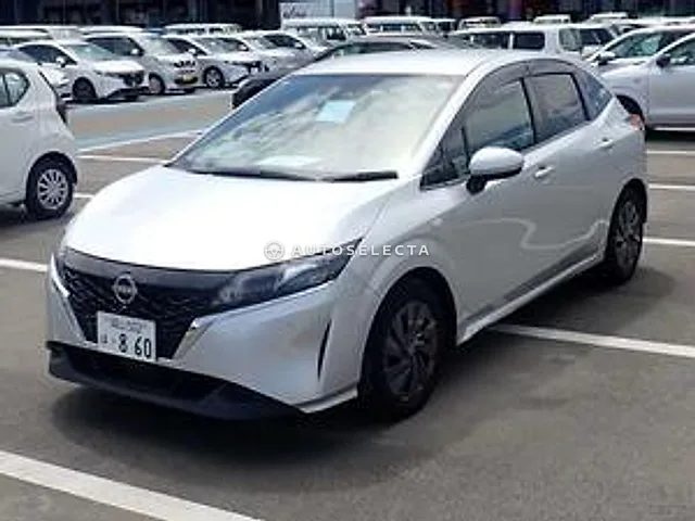 Nissan Note 2021, auction grade 3.5