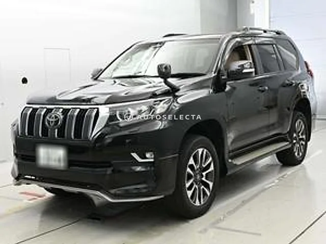 Toyota Land Cruiser Prado 2022, auction grade 4.5