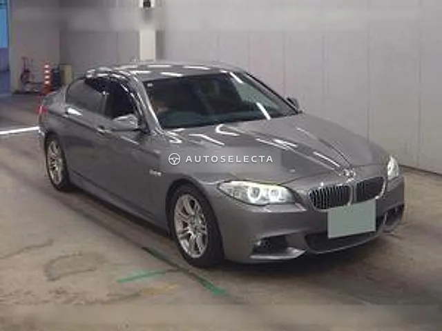 BMW 5 Series 2013, auction grade 4