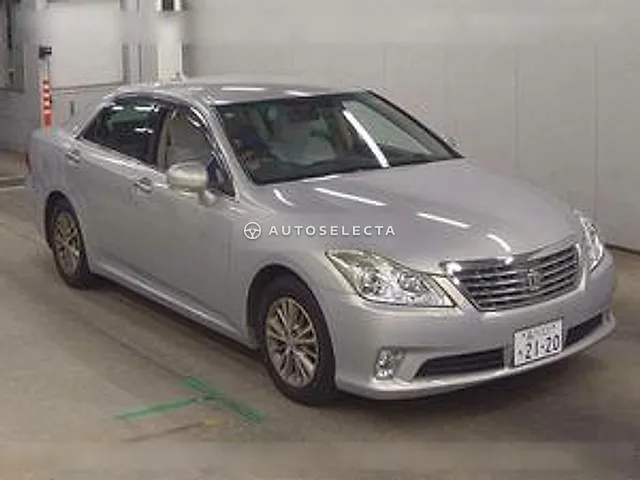 Toyota Crown 2012, auction grade 4