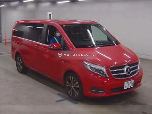 Mercedes-Benz V-Class 2017, auction grade 4