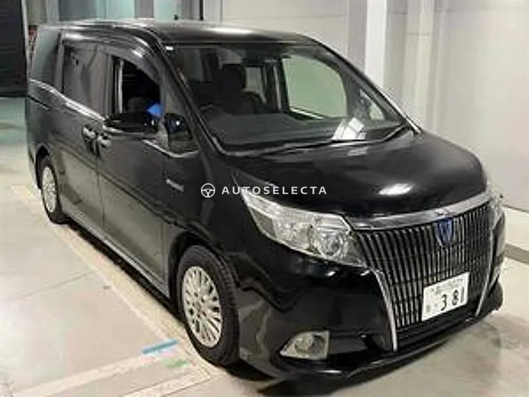 Toyota Esquire 2016, photo 1 of 1