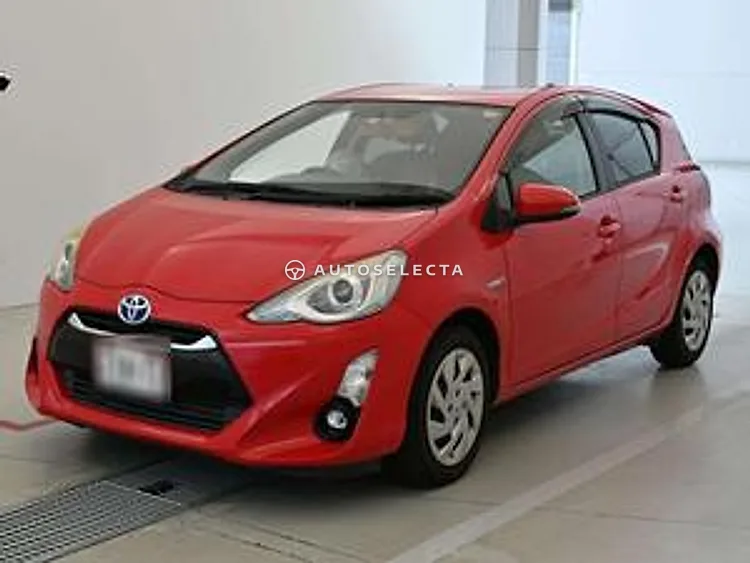 Toyota Aqua 2015, photo 1 of 1