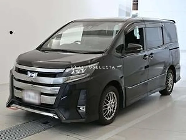 Toyota Noah 2017, auction grade 4