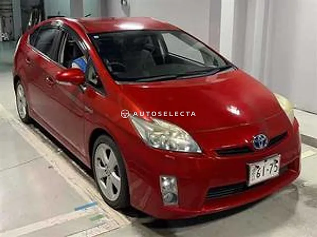 Toyota Prius 2011, auction grade 4.5