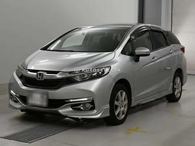 Honda Shuttle 2016, auction grade 3.5