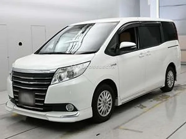 Toyota Noah 2016, auction grade 4