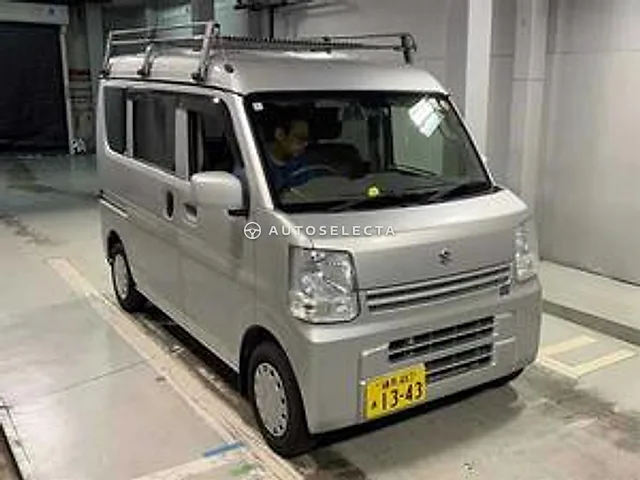 Suzuki Every Van 2017, auction grade 3.5