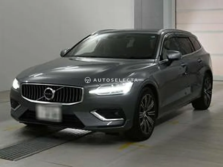 Volvo V60 2021, photo 1 of 1