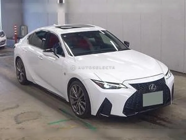 Lexus IS 2020, auction grade R