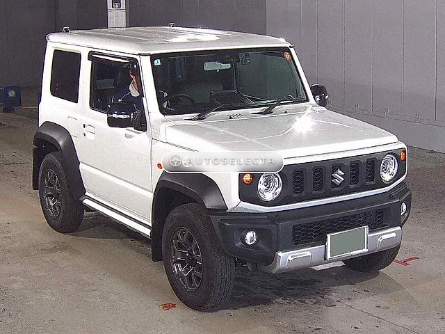 Suzuki Jimny 2025, auction grade 6