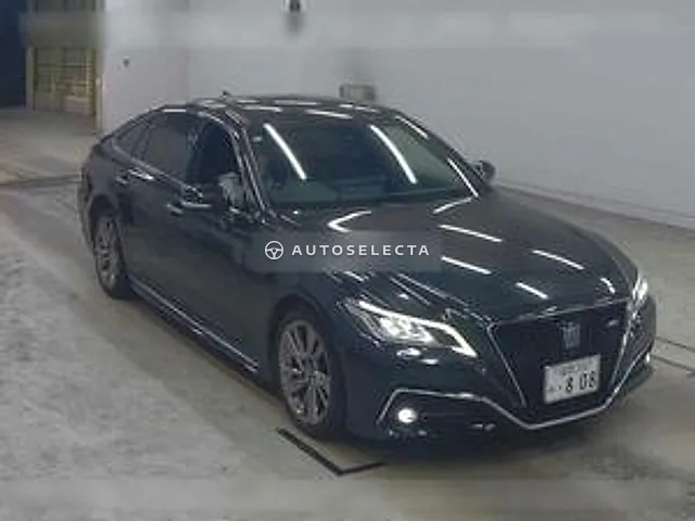 Toyota Crown Hybrid 2020, auction grade 4.5