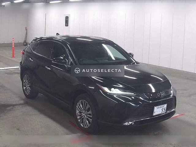 Toyota Harrier 2023, auction grade 4.5