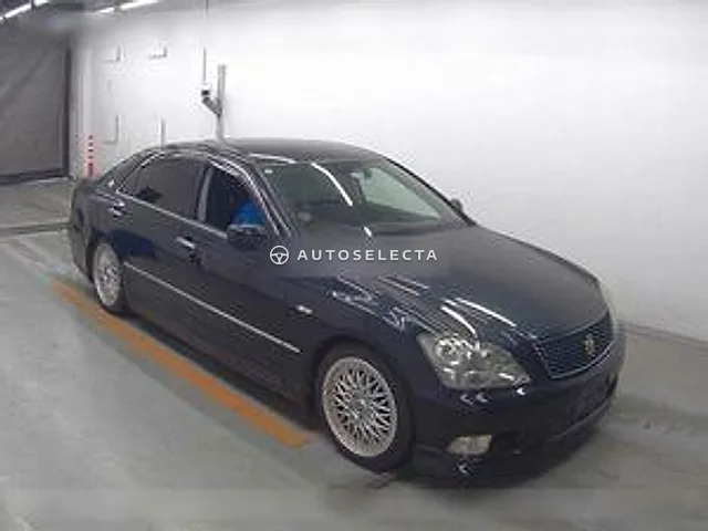 Toyota Crown 2007, auction grade 3.5