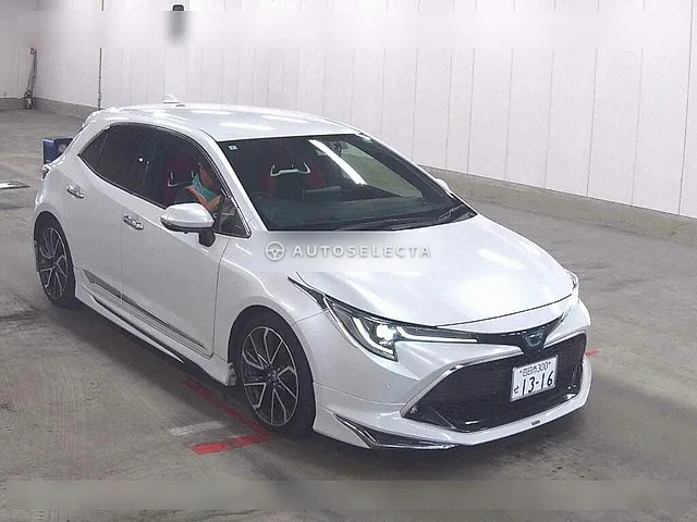 Toyota Corolla Sport 2022, auction grade 3.5
