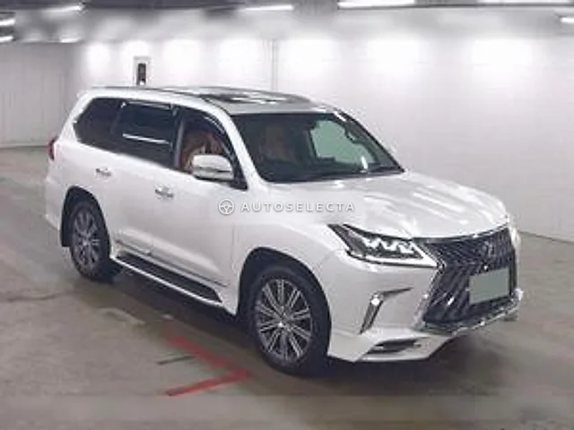 Lexus LX 2016, auction grade 4.5