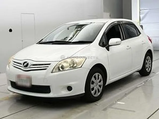 Toyota Auris 2010, auction grade 3.5