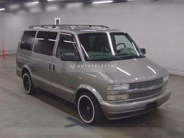 Chevrolet Astro 2002, auction grade 3.5