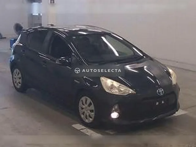 Toyota Aqua 2012