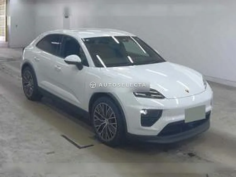 Porsche Macan 2025, photo 1 of 6