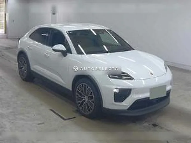 Porsche Macan 2025, auction grade 5