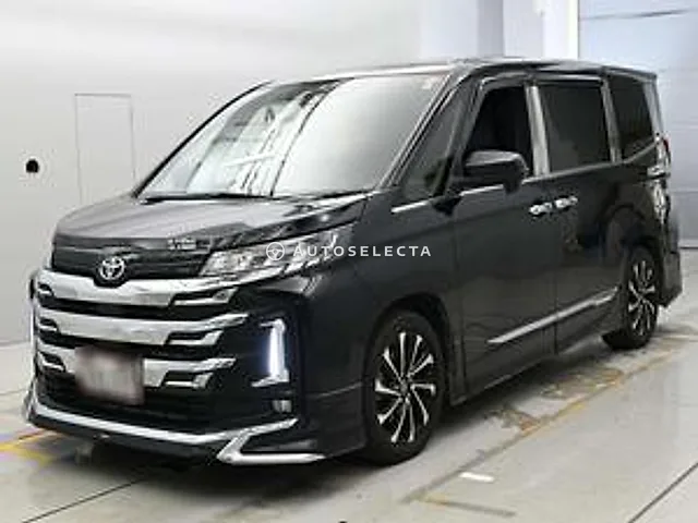 Toyota Noah 2022, auction grade 5