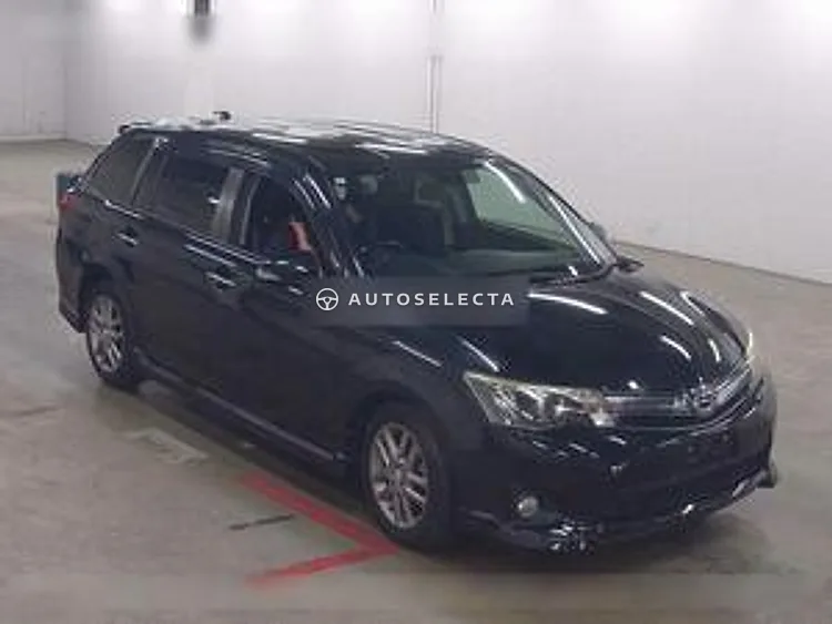 Toyota Corolla Fielder 2014, photo 1 of 1