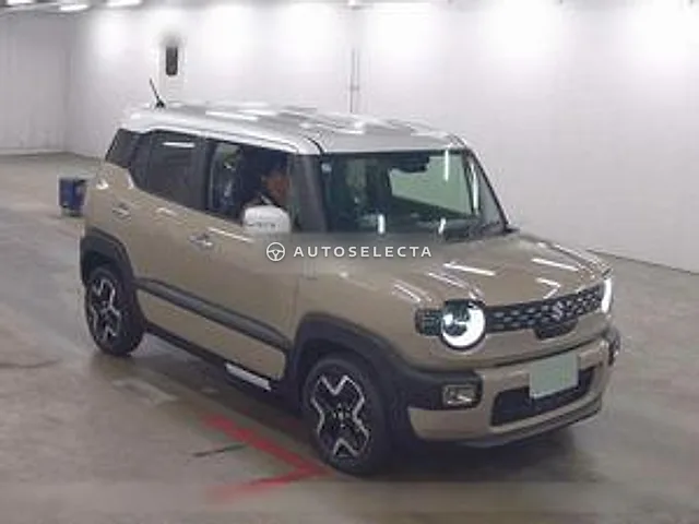 Suzuki Xbee 2025, auction grade 6
