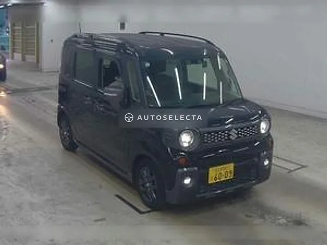 Suzuki Spacia Gear 2022, auction grade 4.5