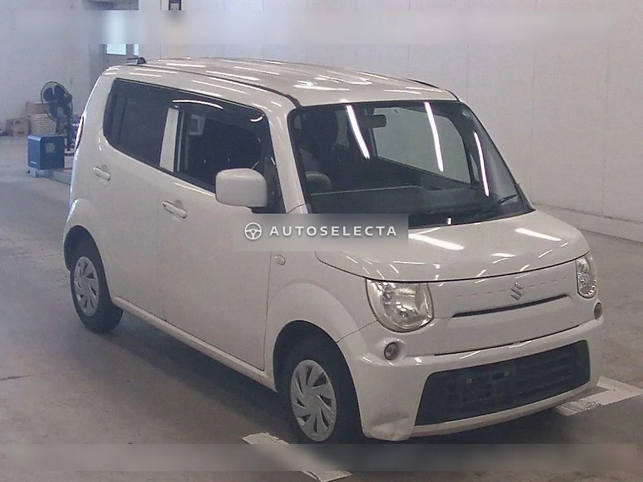 Suzuki MR Wagon 2013, photo 1 of 1