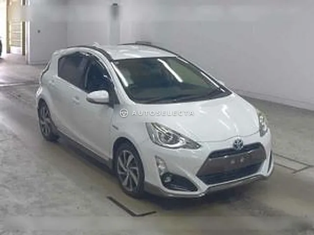 Toyota Aqua 2015, auction grade 3.5