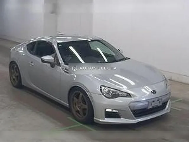 Subaru BRZ 2013, auction grade 4